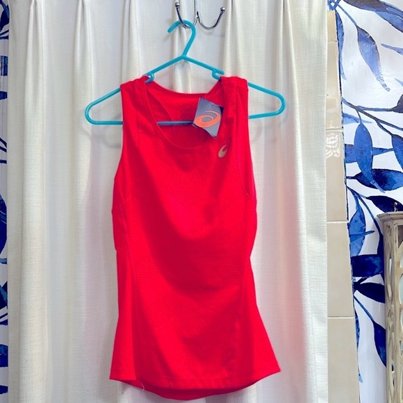 NWT Women’s ASICS Water Repellent 100% Polyester TANK Size XS - Picture 3 of 5